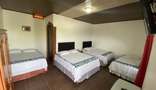 Family Quadruple Room, Multiple Beds, Ensuite, Garden View