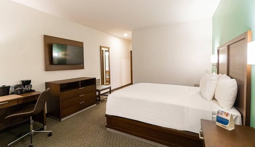 Executive Room, 1 Queen Bed, Non Smoking