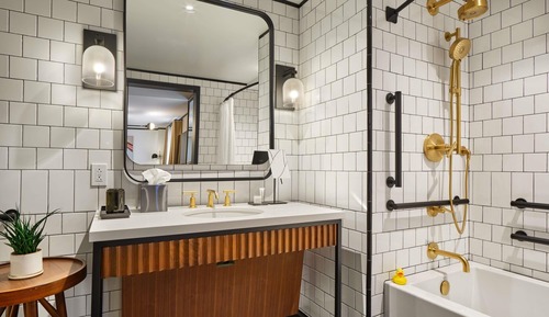 Deluxe Room, Accessible (Accessible)