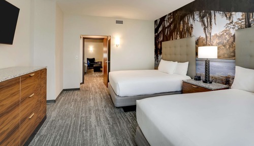 Deluxe Suite, Multiple Beds, Refrigerator & Microwave (2 Rooms, Sofabed)