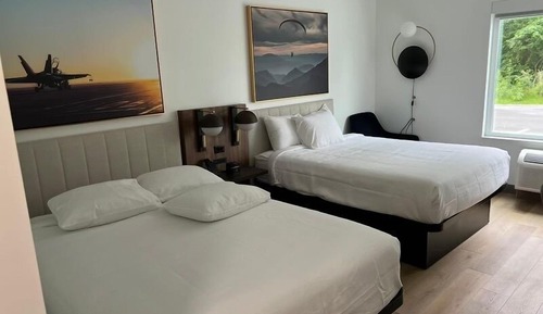 Room, 2 Queen Beds, Non Smoking