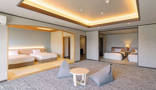 Suite Japanese-Western-Style-Room with 10 Tatami mats - Shared Bathroom - Non-Smoking