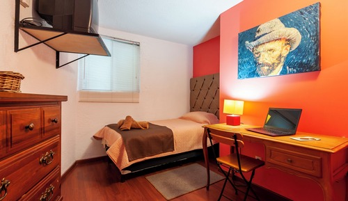 Classic Single Room