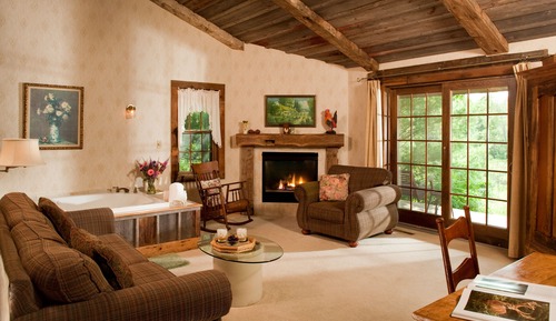 Hemlock Cabin, 1 King Bed, Non Smoking, Jetted Tub