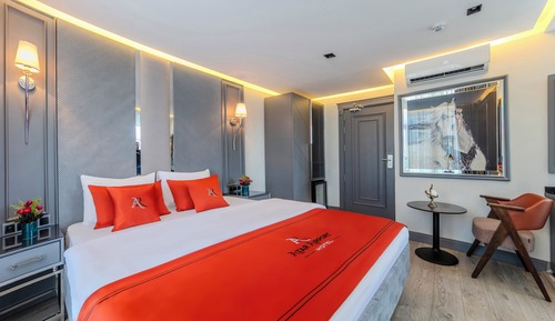 Exclusive Room