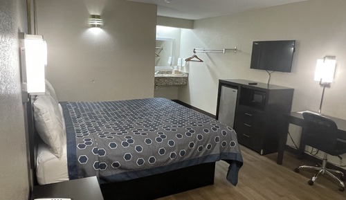 Deluxe Single Room