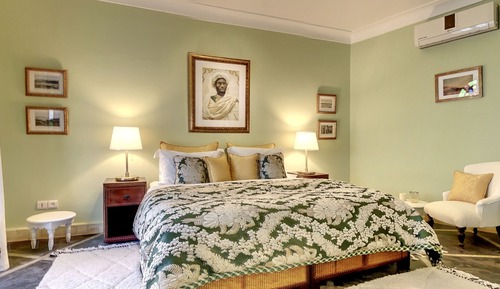 Comfort Room