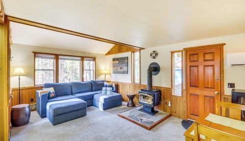 House (2 Bedrooms)
