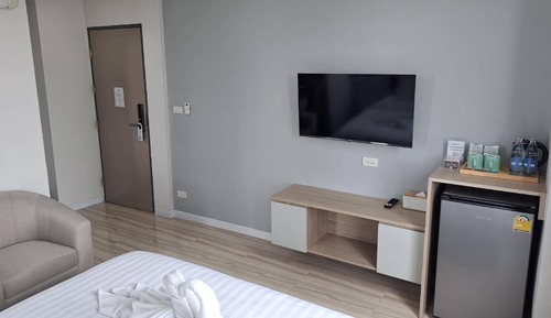 Superior Double High Floor
