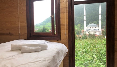 Royal Suite, Lake View