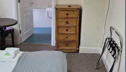 Double Room, 1 Double Bed, Bathtub