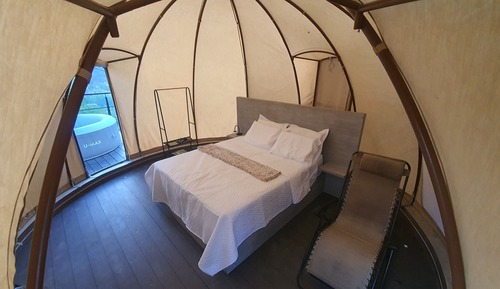 Deluxe Bungalow