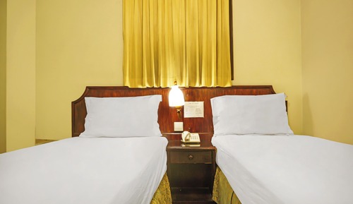 Standard Twin Room