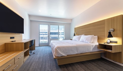 Room, 1 King Bed, Accessible, Balcony