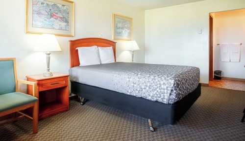 Classic Queen Room, Second Floor