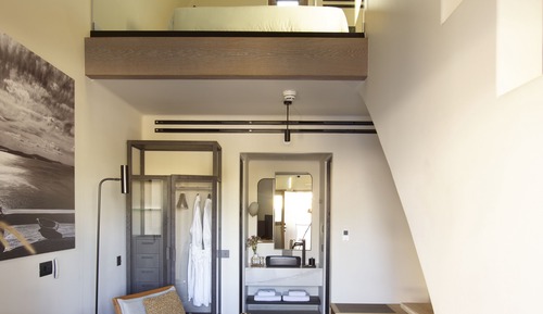 Superior Room, Mezzanine