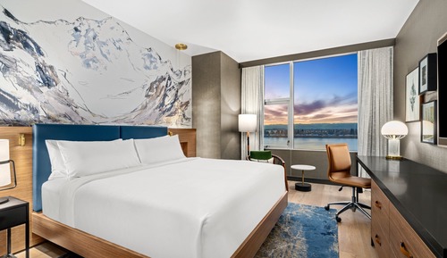 Premium Room, 1 King Bed (Waterfont View)