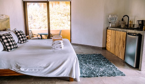 Deluxe Double Room Single Use