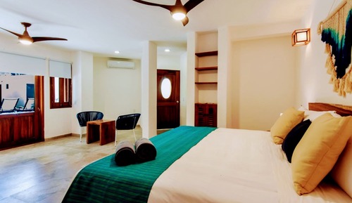 Exclusive Triple Room