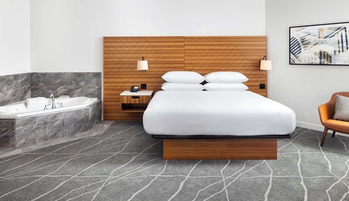 Suite, 1 King Bed