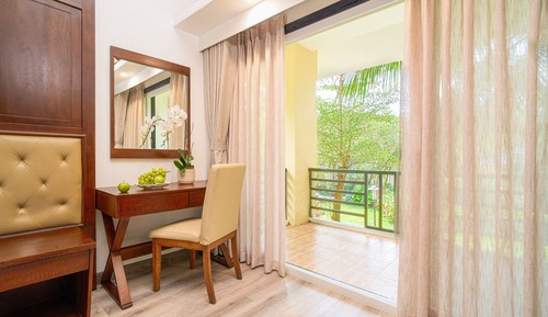 Premium Deluxe, Garden View