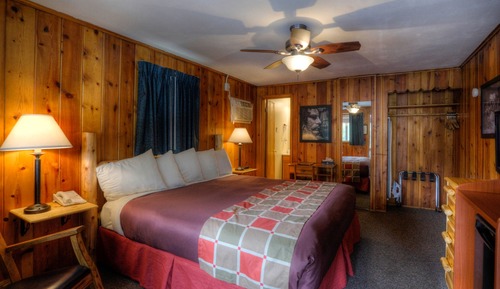 #27 King Bed Cabin- Duplex