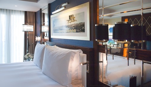 Executive Room