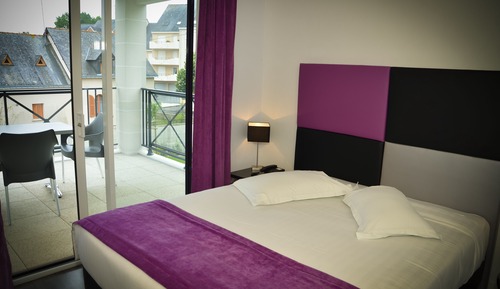 Studio, 2 Twin Beds, Terrace