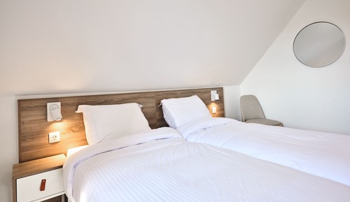 Comfort Townhome, 4 Bedrooms (Garonne)