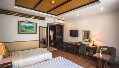 Superior Twin Room, Garden View