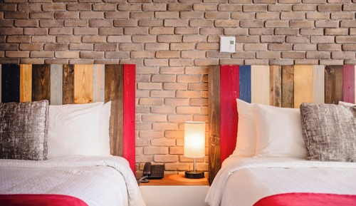 Signature Room, 2 Queen Beds, Sea View (Pavillon Carleton)