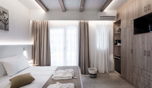 Deluxe Room, 2 Bedrooms, 2 Bathrooms