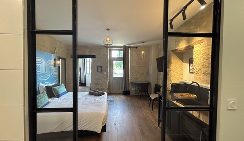 Deluxe Quadruple Room