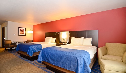 Studio, 2 Queen Beds, Kitchen