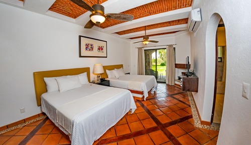 Room, 2 Queen Beds