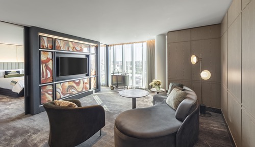 Jewel Suite 