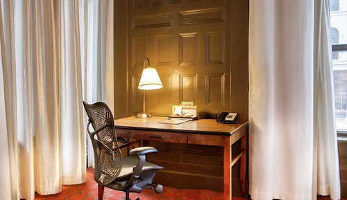 Suite, One King Bed