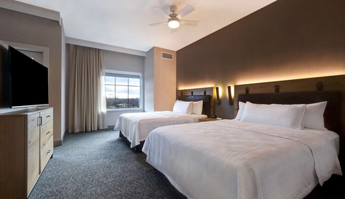Studio, 2 Queen Beds, Accessible, Balcony (Mobility & Hearing)