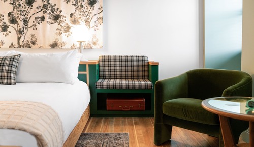 Superior Room, 1 King Bed