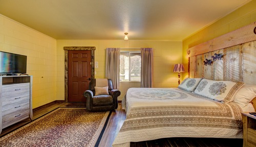 Standard Room, 1 King Bed, Non Smoking