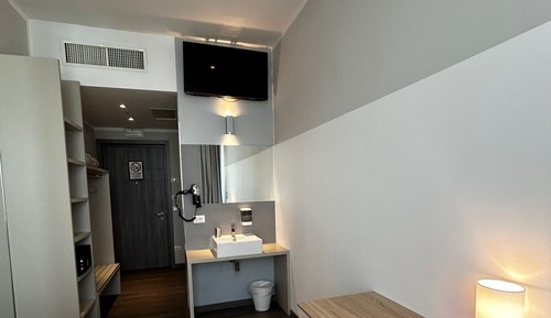 Single Room