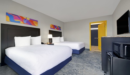 Double Room, 2 Double Beds, Accessible