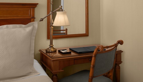 Room, 1 King Bed (Capital)