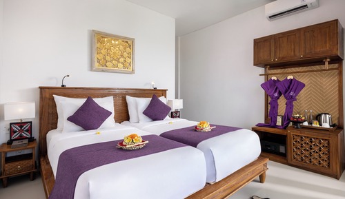 Superior Twin Room