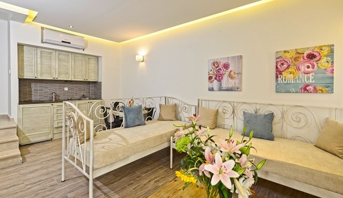 Apartment, 1 Bedroom, Partial Sea View