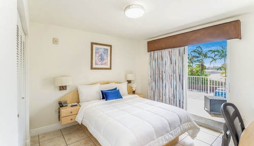 Deluxe Suite, 1 Bedroom, Smoking