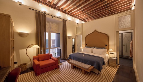 Grand Double Room (Essence)