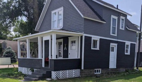 House, 3 Bedrooms, Pool Access, Lake View