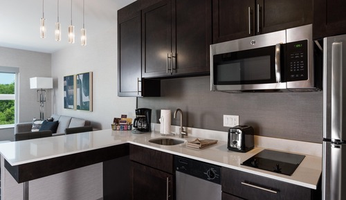 Suite, 1 Bedroom (Hearing Accessible)