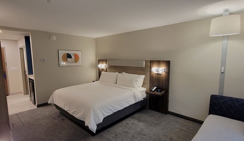 Standard Room, 1 King Bed